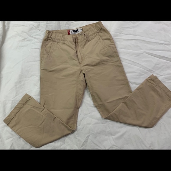 light khaki pants mens